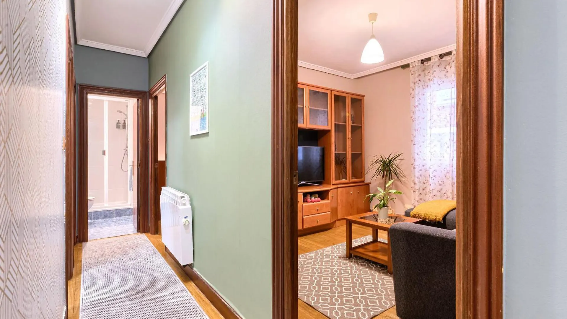 Bilbao, A Un Paso. Apartment